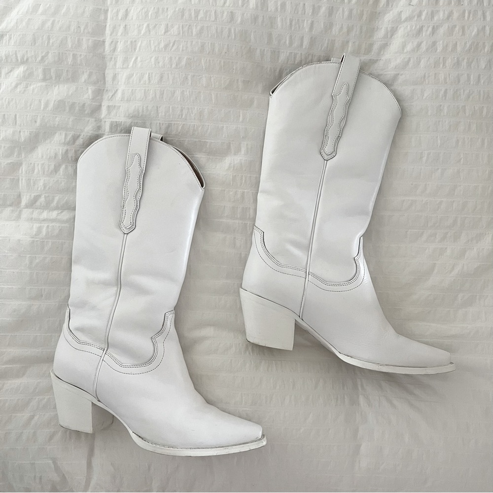 JEFFREY CAMPBELL Women's Floured Western Boots | White | Size 9